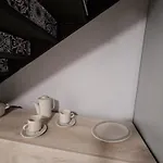 10Elode House