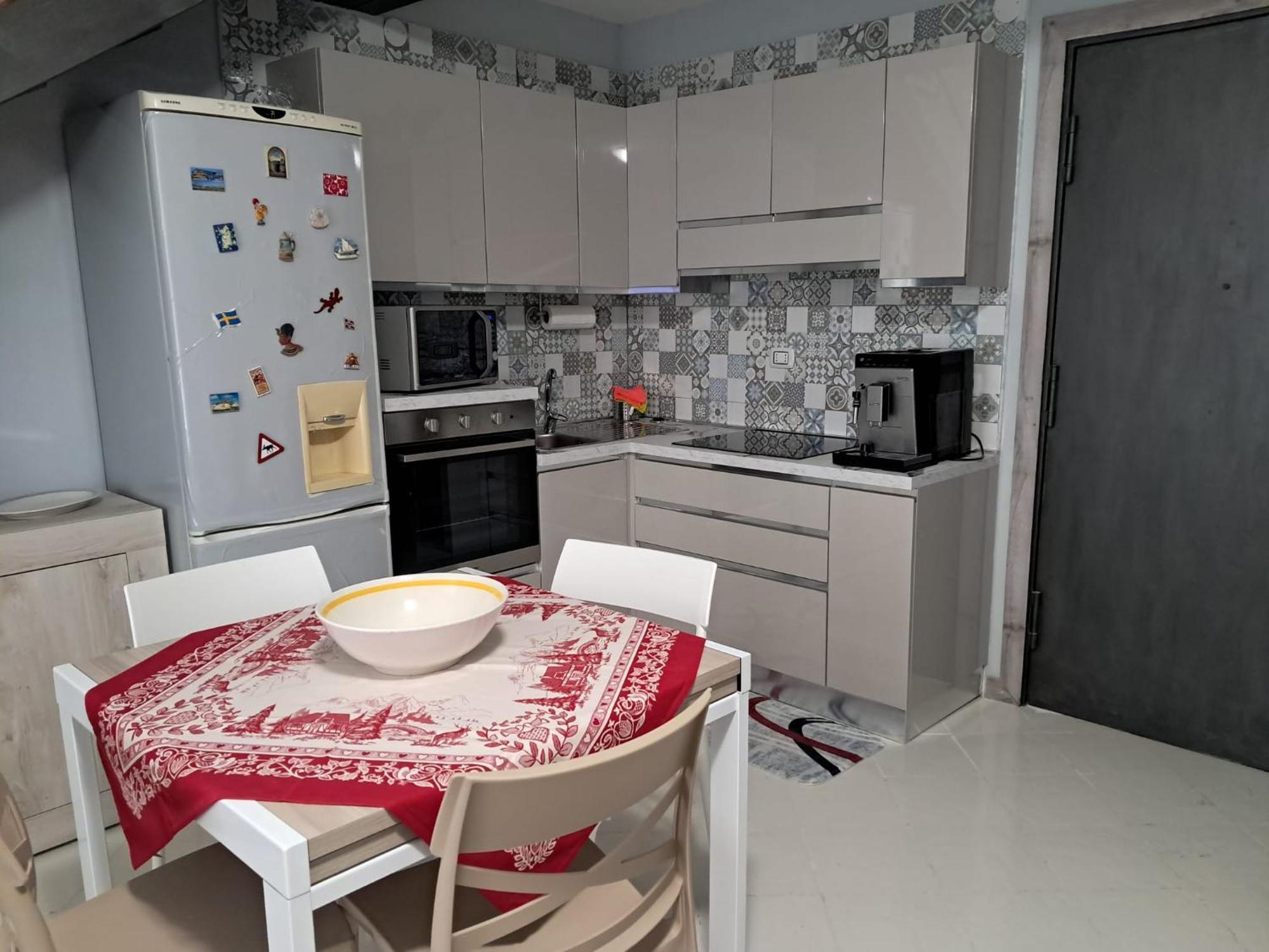 Appartement 10elode House Naples